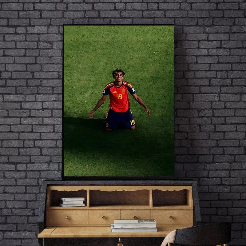 Football Player Canvas Poster Spain Soccer Vintage Wall Art Sports Room Bedroom Decor Home Gift Unframed Print for Men Boys Fans